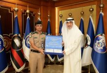 اليوسف تسلم النسخة الرابعة من قانون المرور ولائحته التنفيذية لعام 2025