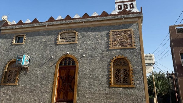 الأوقاف تفتتح مسجدين جديدين بالأقصر بعد تجديدهما الكامل وإعادة فرشهما استعدادًا لاستقبال المصلين