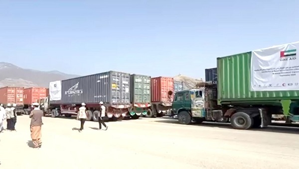 بالفيديو.. الإمارات تقدم دفعة جديدة من المساعدات الإنسانية لمتضرري زلزال افغانستان