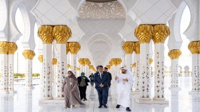 بالفيديو.. رئيس بالاو يزور جامع الشيخ زايد الكبير في أبوظبي