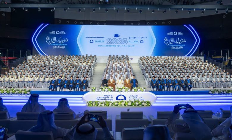 بالفيديو والصور.. محمد الشرقي يشهد حفل تخريج 535 من كليات التقنية العليا بالفجيرة