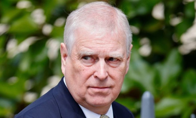 بريطانيا.. طرد الأمير أندرو من المقر الملكي وتجريده من الألقاب والأوسمة