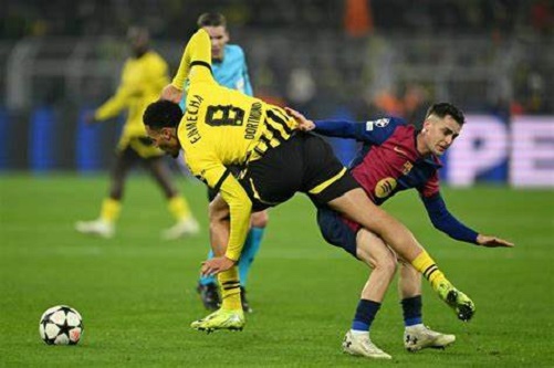 تشيلسي يخطط لخطف كاسادو من برشلونة مقابل 35 مليون يورو