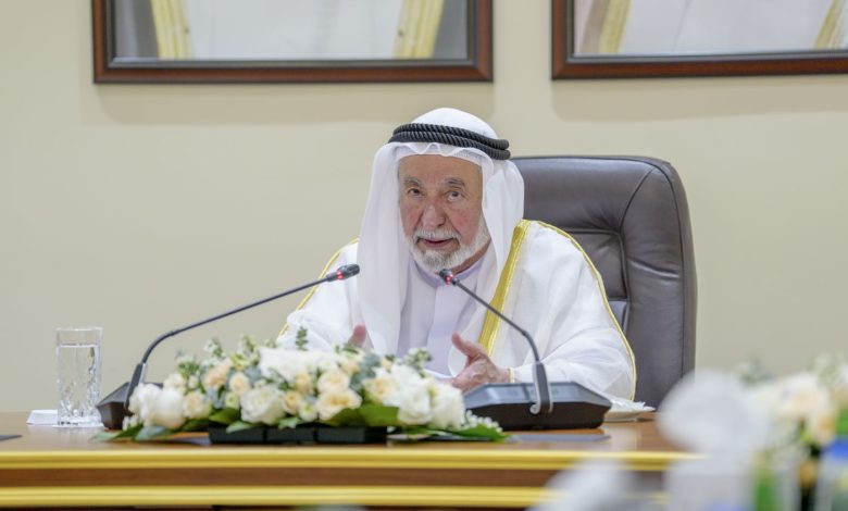 حاكم الشارقة يترأس اجتماع مجلس أمناء جامعة خورفكان ويعتمد عدداً من القرارات