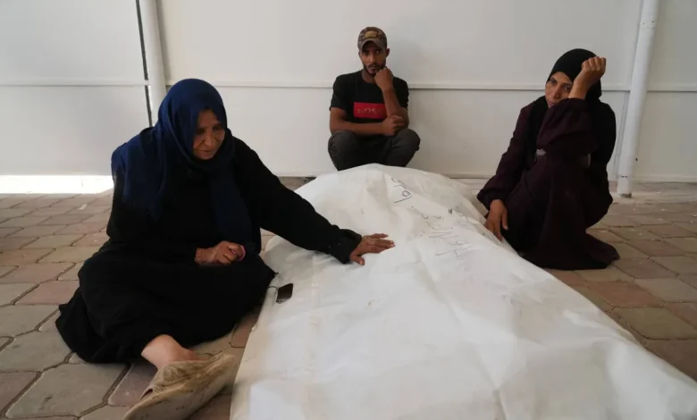 خروق إسرائيلية متواصلة في قطاع غزة... وارتفاع أعداد ضحايا الحرب