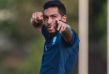 صافرات استهجان من جماهير الهلال تجاه بيتروس