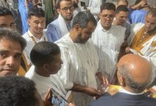 طلاب العلوم الشرعية في زيارة لـ جناح " رسالة السلام " .. بمعرض نواكشوط للكتاب
