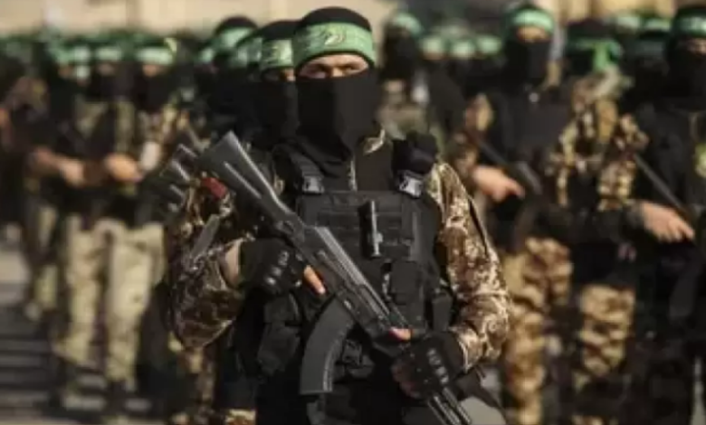 كتائب القسام تسلم جثث 4 أسرى إسرائيليين
