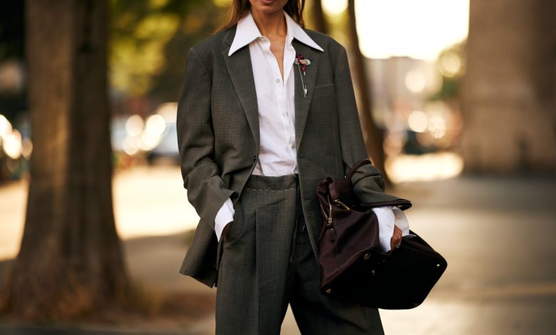 كيف تختارين تصاميم البليزر لإطلالاتك في خريف 2025؟