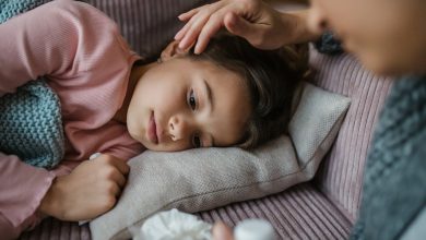 مجربة وسريعة .. 10 طرق طبيعية لطرد البلغم عند الأطفال