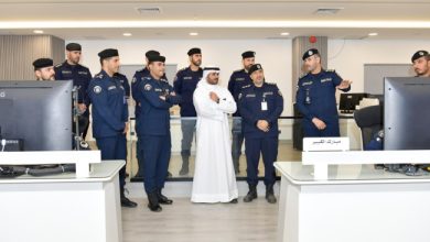 محافظ مبارك الكبير وحولي بالتكليف يزور شرطة النجدة وهندسة الاتصالات