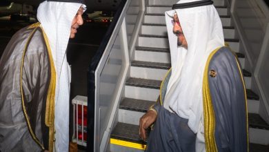 ممثل سمو الأمير يغادر مصر بعد ترؤس وفد الكويت المشارك في قمة شرم الشيخ للسلام