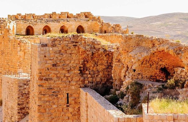 مهتمون بالشأن السياحي يدعون لدعم وتنشيط المسارات...
