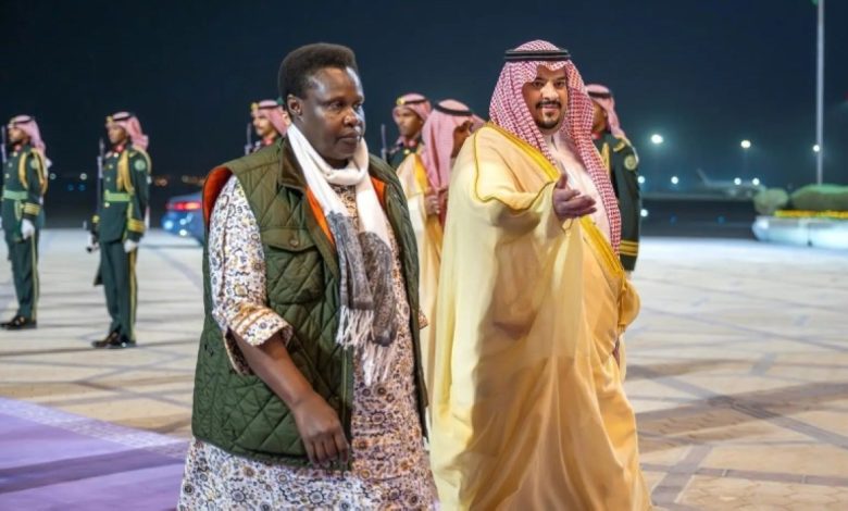 نائبة رئيس أوغندا تصل إلى الرياض - أخبار السعودية