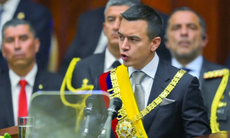 نجاة رئيس الإكوادور بعد تعرض موكبه لإطلاق نار