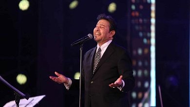 هاني شاكر يشعل مسرح النافورة بأمسية من الغرام والشجن في مهرجان الموسيقى العربية