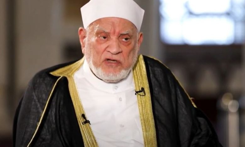وزير الأوقاف ينعى أحمد عمر هاشم: أفنى عمره في خدمة سنة النبي ونشر العلم