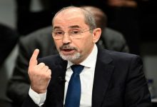 وزير الخارجية يجري اتصالاً هاتفيًا مع نظيره البرتغالي...