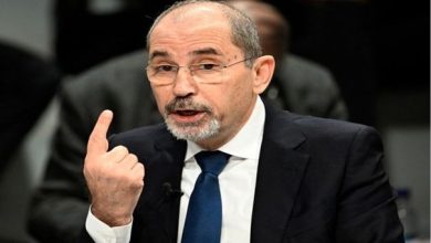 وزير الخارجية يجري اتصالاً هاتفيًا مع نظيره البرتغالي...