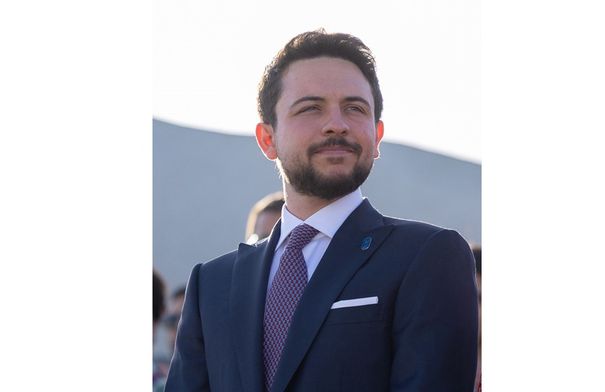 ولي العهد يلتقي ممثلين عن شركة بيرسون العالمية في لندن...