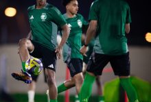 منتخب الناشئين يصل قطر استعداداً لمواجهة النمسا في كأس العالم