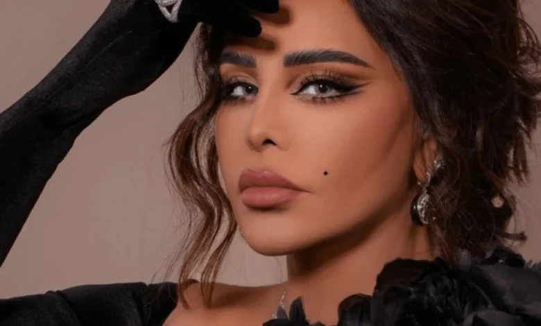 من أجل «الرجل».. أحلام تفتح خزنتها بـ100 ألف درهم