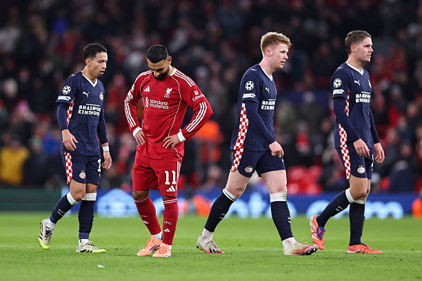 4 أرقام كارثية تطارد ليفربول في ليلة السقوط المدوي بدوري الأبطال