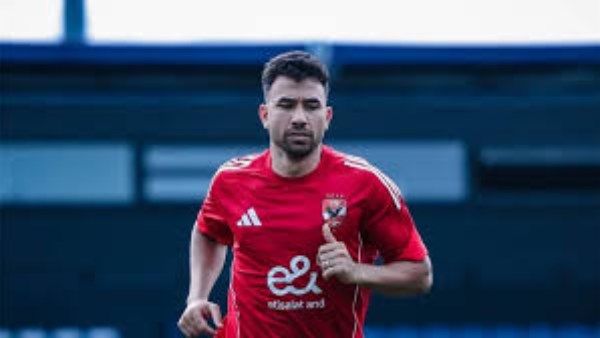 أحمد جعفر: تريزيجيه أكتر لاعب سيقلق دفاع الزمالك وليس «زيزو» أو «بن شرقي»