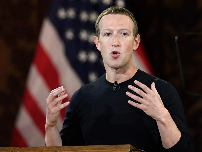 مارك زوكربيرغ