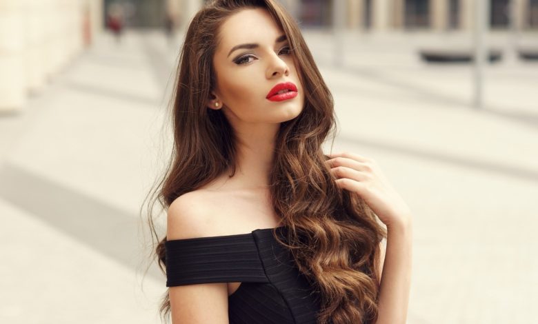 أسرار لا تُقال عن جاذبية بعض البنات وسرّ حضورهن اللافت