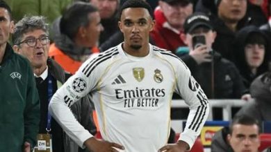 ألكسندر أرنولد يقترب من العودة للملاعب