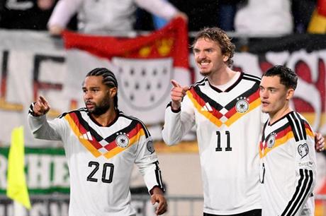 ألمانيا تخشى مفاجآت سلوفاكيا في تصفيات كأس العالم الليلة