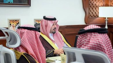 أمير منطقة المدينة المنورة يدشن مشروع «الحافلة الذكية المتنقلة»