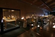 أول ظهور لكنوز الملك توت عنخ آمون في المتحف المصري الكبير في تجربة لا مثيل لها