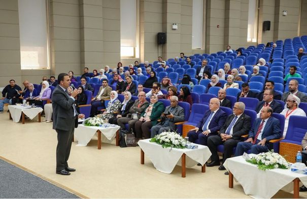 اختتام مؤتمر الخطاب الإعلامي الدولي الثاني في الجامعة...