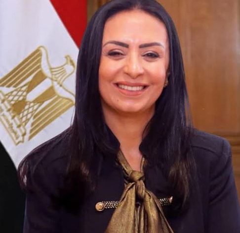 استجابة لـ كارثة طبيعية.. التضامن تدعو أي أسرة تمتلك 7 توائم لمقابلة الوزيرة