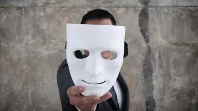 استشاري يوضح أسباب الانجذاب لمتقني التمثيل