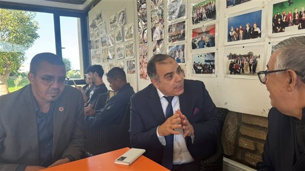 افكار الشرفاء الحمادي فى حلقة نقاشية مع طلاب الماجستير بالمعهد العالي للإعلام والاتصال بالرباط