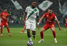 الأهلي يتفوق على القادسية بثنائية