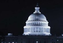 الإغلاق الحكومي الأميركي يقترب من أن يصبح الأطول في التاريخ