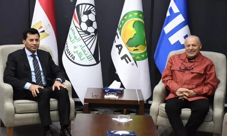 التأكيد على دعم المنتخبات.. تفاصيل اجتماع وزير الرياضة بهاني أبو ريدة