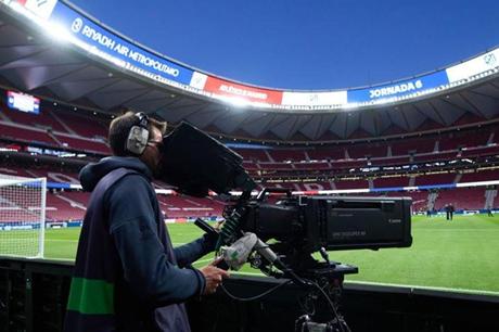 الدوري الإسباني يحقق أكثر من 6 مليارات يورو من حقوق البث