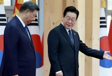 الرئيس الصيني يهدي رئيس كوريا الجنوبية هواتف شاومي ويمزح حول التجسس