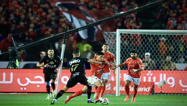 الزمالك يتخطى عقبة بيراميدز ويضرب موعداً مع الأهلي في نهائي السوبر المصري