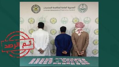 القبض على 3 مواطنين وسوداني لترويجهم الحشيش وأقراص مخدرة في نجران وجدة