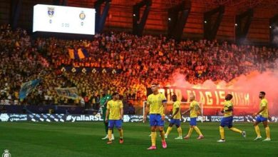 النصر يواصل التألق ويعتلي صدارة الدوري السعودي بثلاثية في شباك