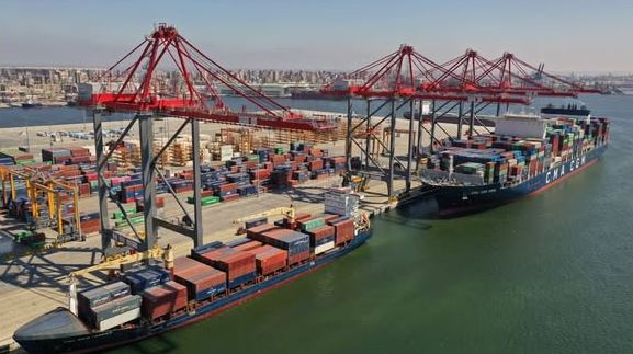 النقل: تطوير البنية التحتية للموانئ لتحويل مصر إلى مركز إقليمي للنقل واللوجيستيات وتجارة الترانزيت