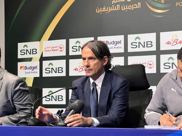 انزاغي يتحدث عن إمكانية رحيل داروين نونيز