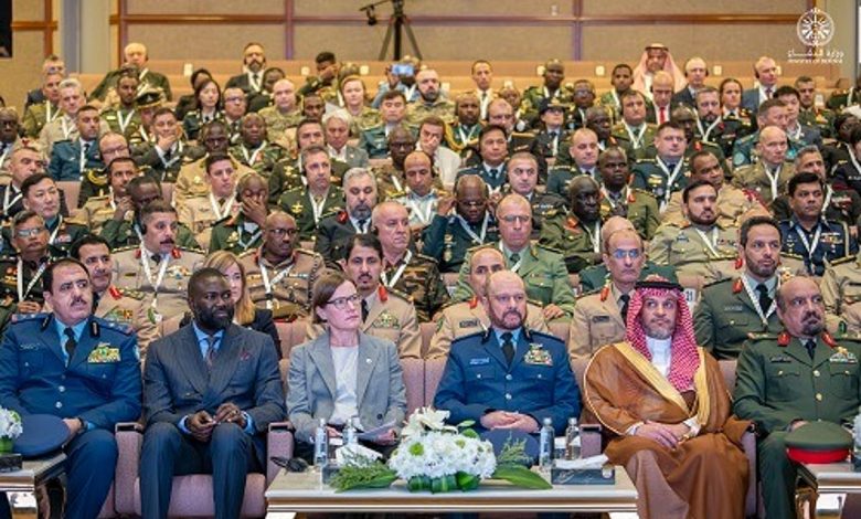 انطلاق أعمال النسخة الـ18 لورشة عمل كبار الضباط حول القواعد الدولية التي تحكم العمليات العسكرية في الرياض