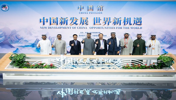 بالفيديو.. ذياب بن محمد بن زايد يتفقد أجنحة معرض الصين الدولي للاستيراد 2025 في شنغهاي